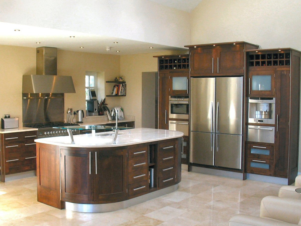 Modern Kitchen Walnut Cabinets